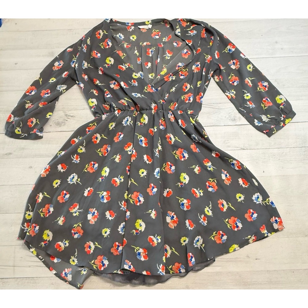 Lush Dress Floral Colorful Gray Womens size medium
